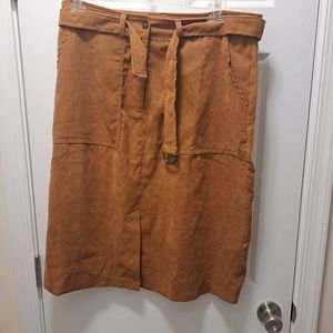 Brown skirt